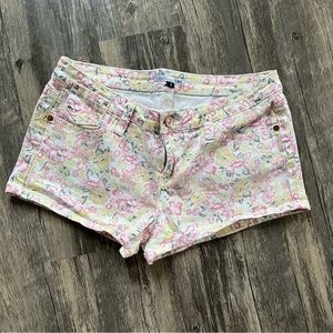 YMI Hot Short Sz 9 Floral Stretch Jean Shorts